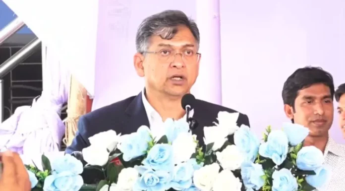 মাদক ও মানব পাচার নির্মূলে শিগগিরই বিশেষ অভিযান শুরু হবে: স্বরাষ্ট্রমন্ত্রী