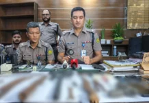 থানায় গিয়ে এসপি জানালেন তিনিও ছিনতাইয়ের শিকার