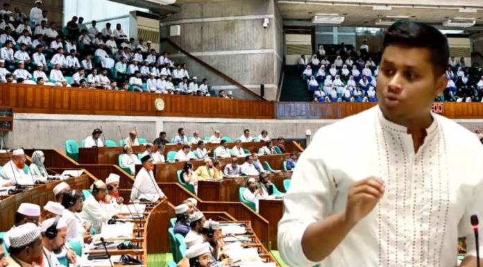 ১৫২ শিক্ষার্থীকে সংসদে বাজেট অধিবেশন দেখার সুযোগ করে দিলেন হাসনাত